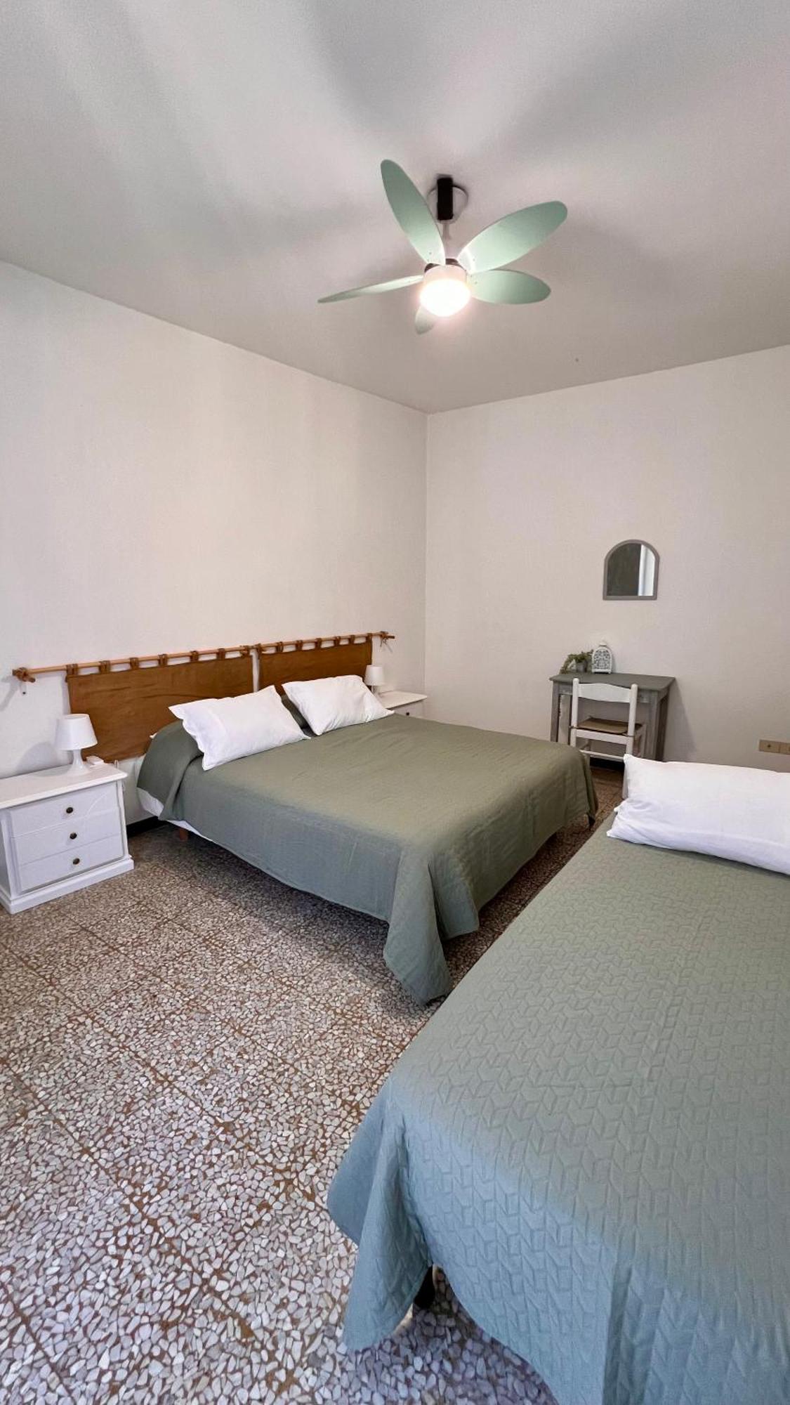 Primo Piano Bed & Breakfast โมเนเลีย ภายนอก รูปภาพ