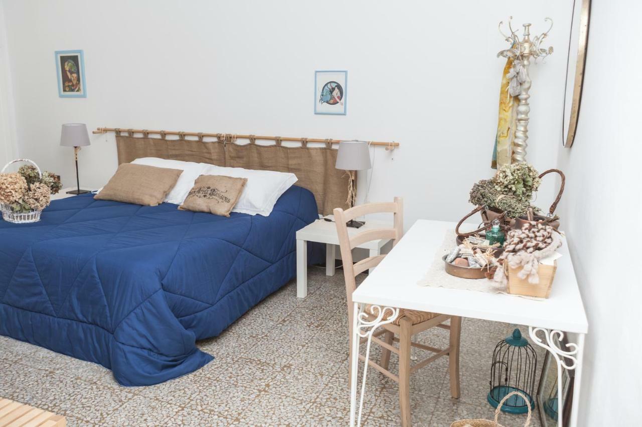 Primo Piano Bed & Breakfast โมเนเลีย ภายนอก รูปภาพ